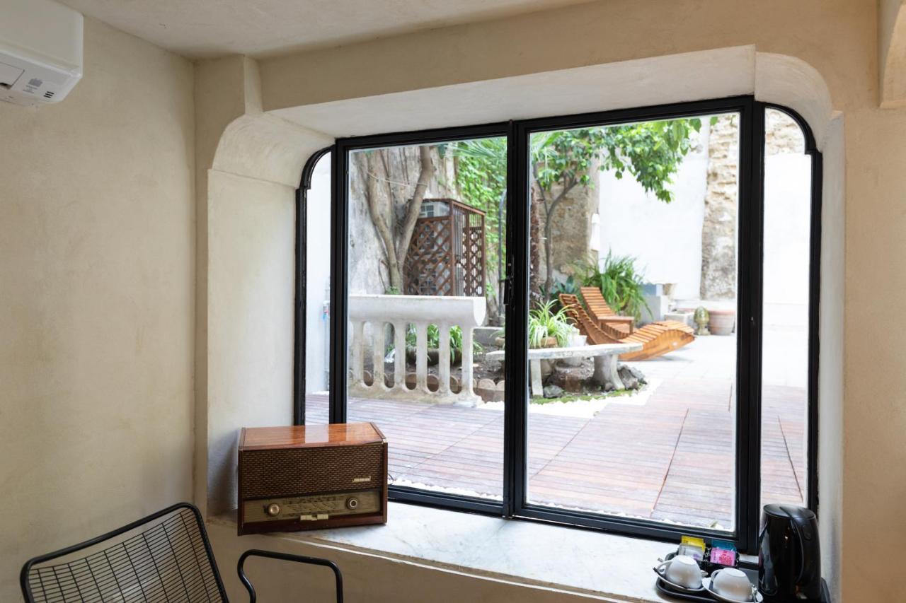 Artemisia Domus - Giardino Hotel Napoli Ngoại thất bức ảnh