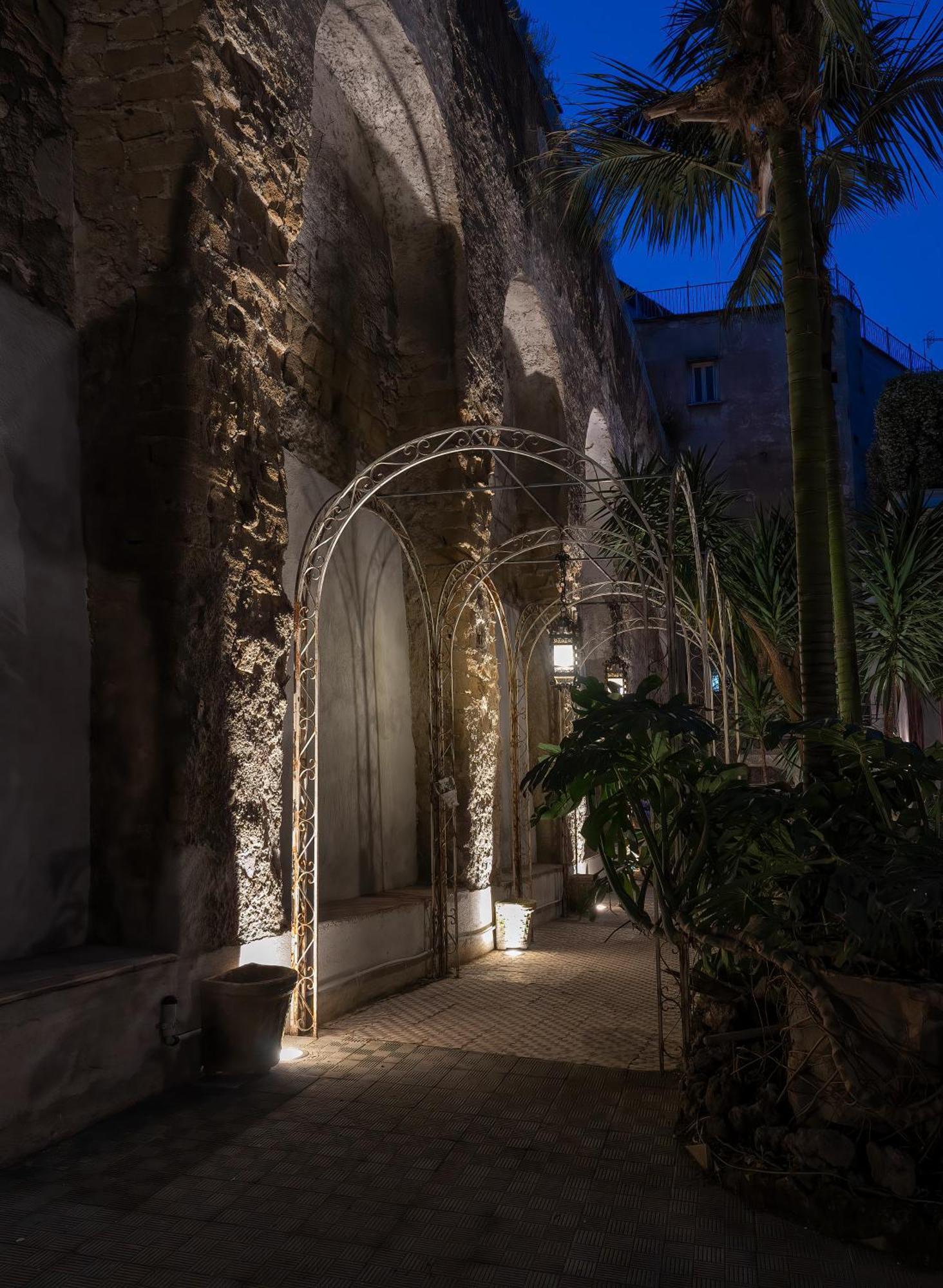Artemisia Domus - Giardino Hotel Napoli Ngoại thất bức ảnh