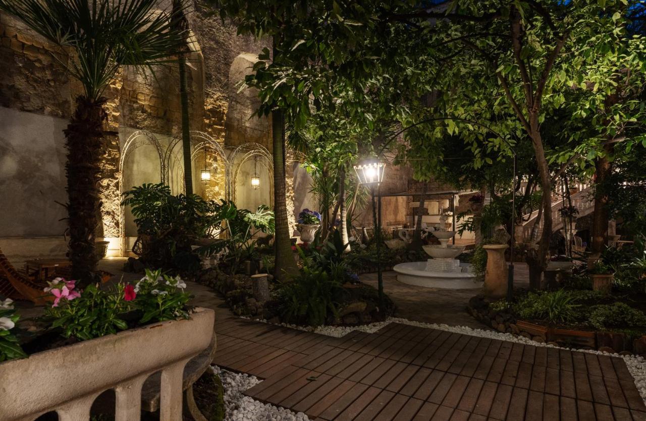 Artemisia Domus - Giardino Hotel Napoli Ngoại thất bức ảnh